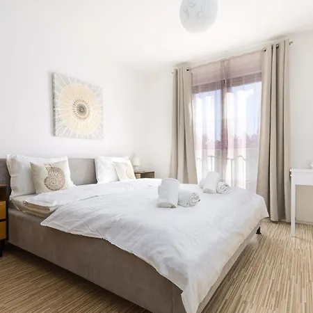 شقة Sea & View For Five Persons